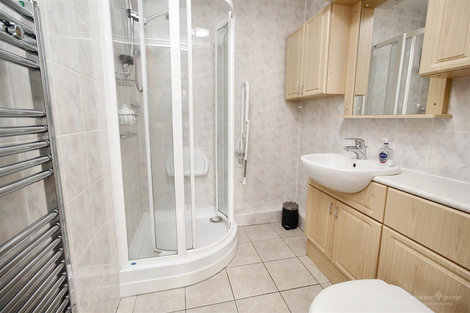 Park Lane, Tilehurst, Reading